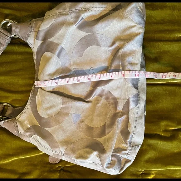 Coach logo shoulder bag - Picture 13 of 13